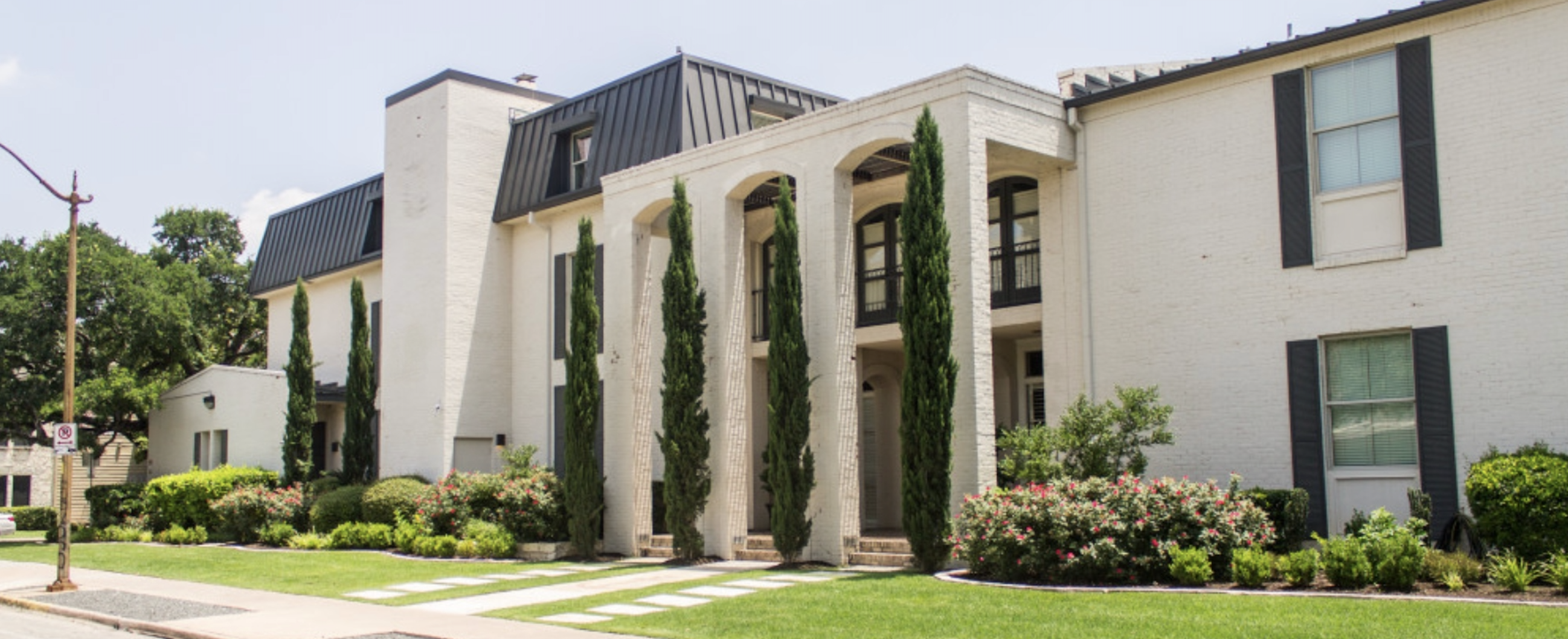University-of-Texas-Delta-Gamma-Sorority